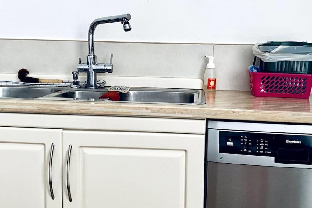 Apartamento Free Breakfast, Pool, Spacious Aircon Hideaway Mosta Exterior foto